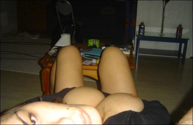 Freundin mit schönen dicken Titten