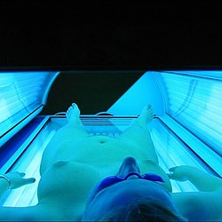 Privat nackt im Solarium